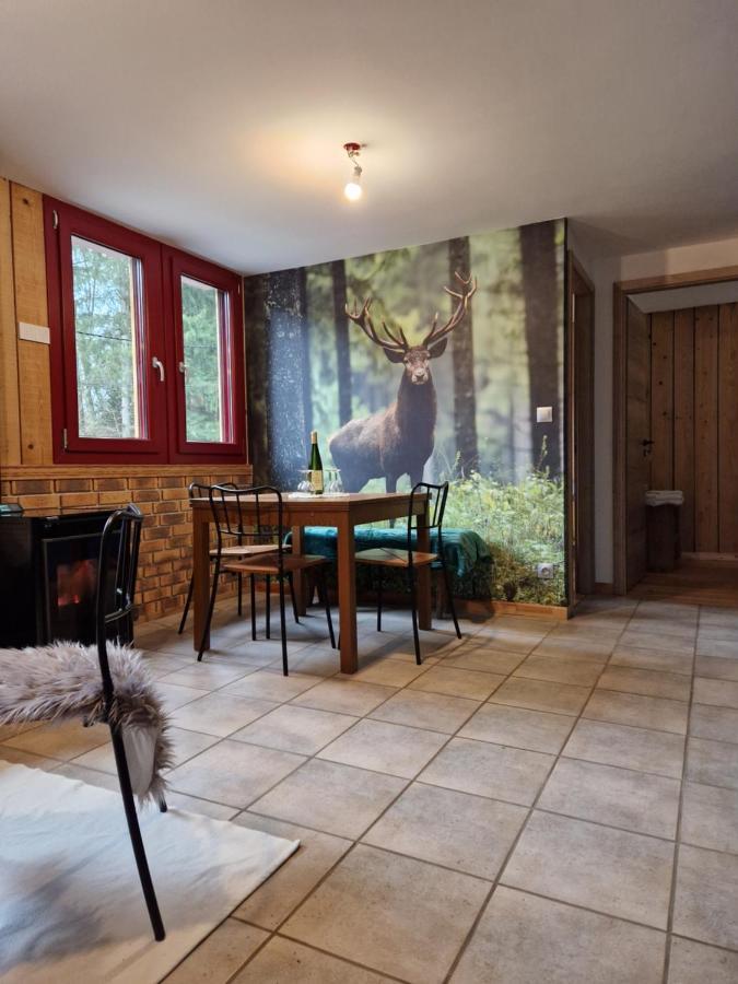 Chalet De La Foret 1 A 6 Pers Saint-Sauveur  Екстер'єр фото
